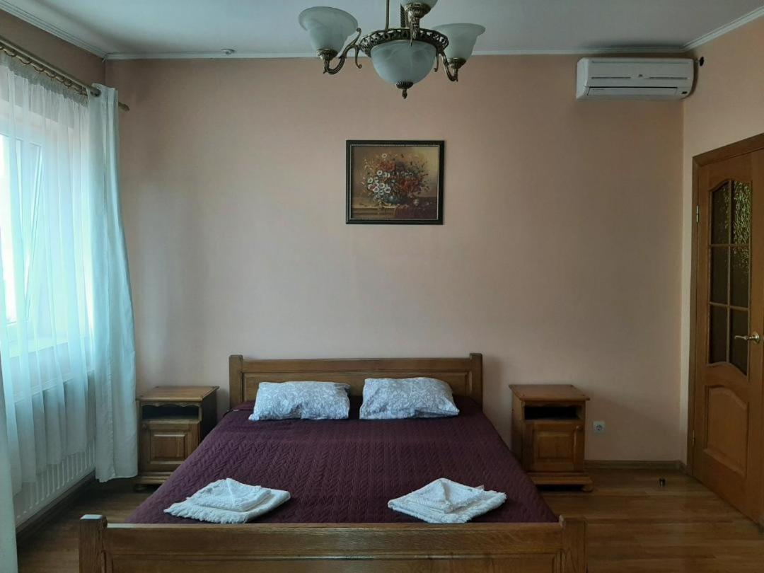 Hotel Nikolet Mukačevo Exteriér fotografie